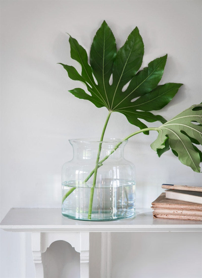 RECYCLED GLASS VASE