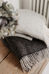 HERRINGBONE THROW