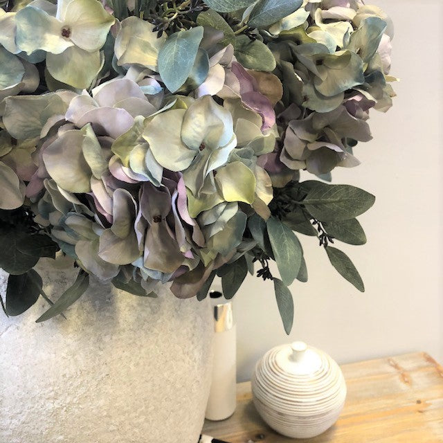 PALE HYDRANGEA STEM