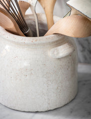 CERAMIC CRACKLE POT WITH HANDLES | Expected late July