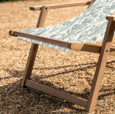 FLORAL DECK CHAIR