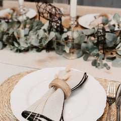 PIPED LINEN NAPKINS